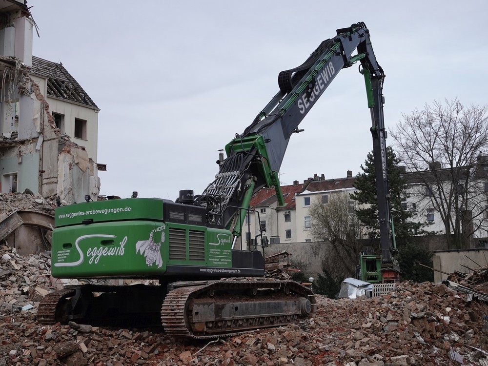 Abriss_Seniorenwohnsitz_Nord_Dortmund_16_02_2021_002.thumb.jpg.f68979e05ffba9739992d93eba8d2d02.jpg