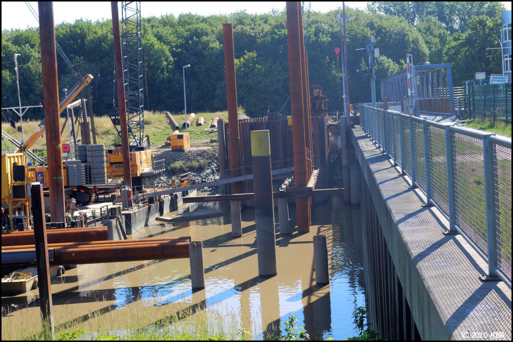 Schleuse0624_06.thumb.jpg.3a123410369ab0eab3d98c4ee60c610b.jpg