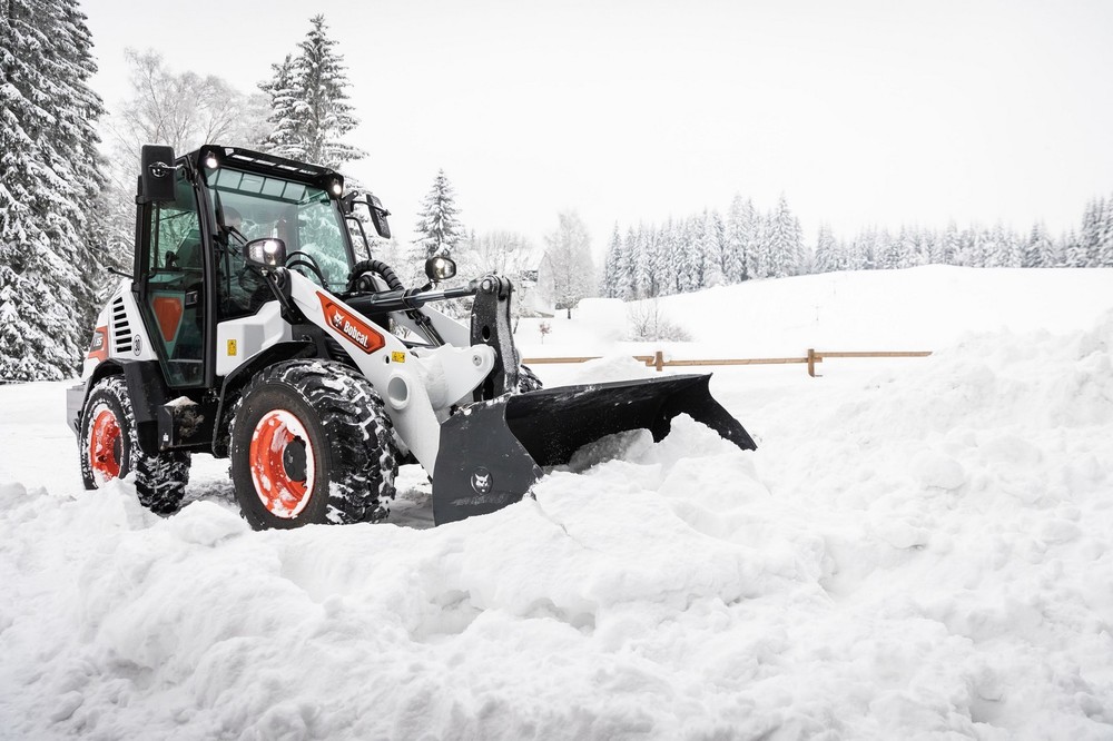 Bobcat_Compact wheel loader snow (9) (1920).jpg