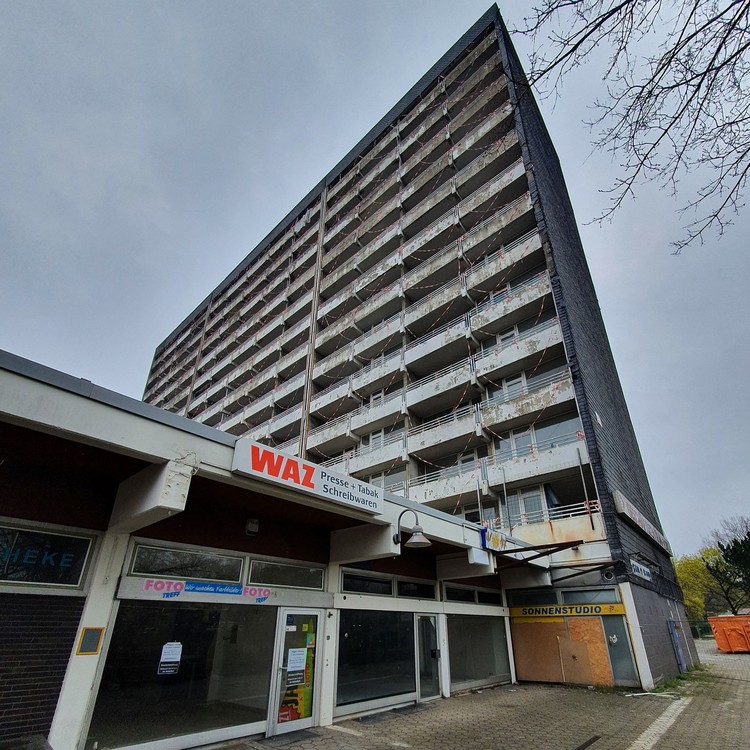 Hochhaus-Gladbeck-10-04-2021_003.thumb.jpg.bde5f2f6184d7b5e7f675c4de9812658.jpg