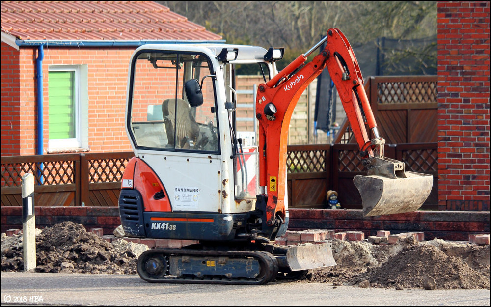 Kubota_KX41-3S_Splitting.thumb.jpg.1d96c877f89997256a85020f791d2779.jpg