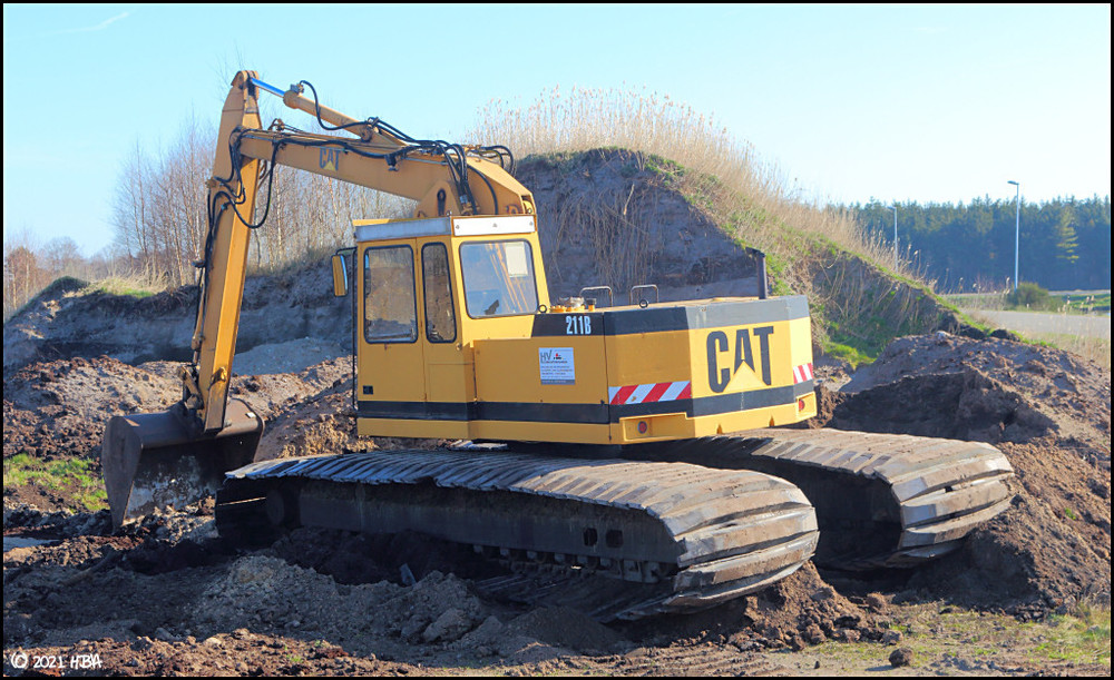 Caterpillar_211B_Torfabbau1.thumb.jpg.712781e1ceecf5f1b40999bbec086dde.jpg