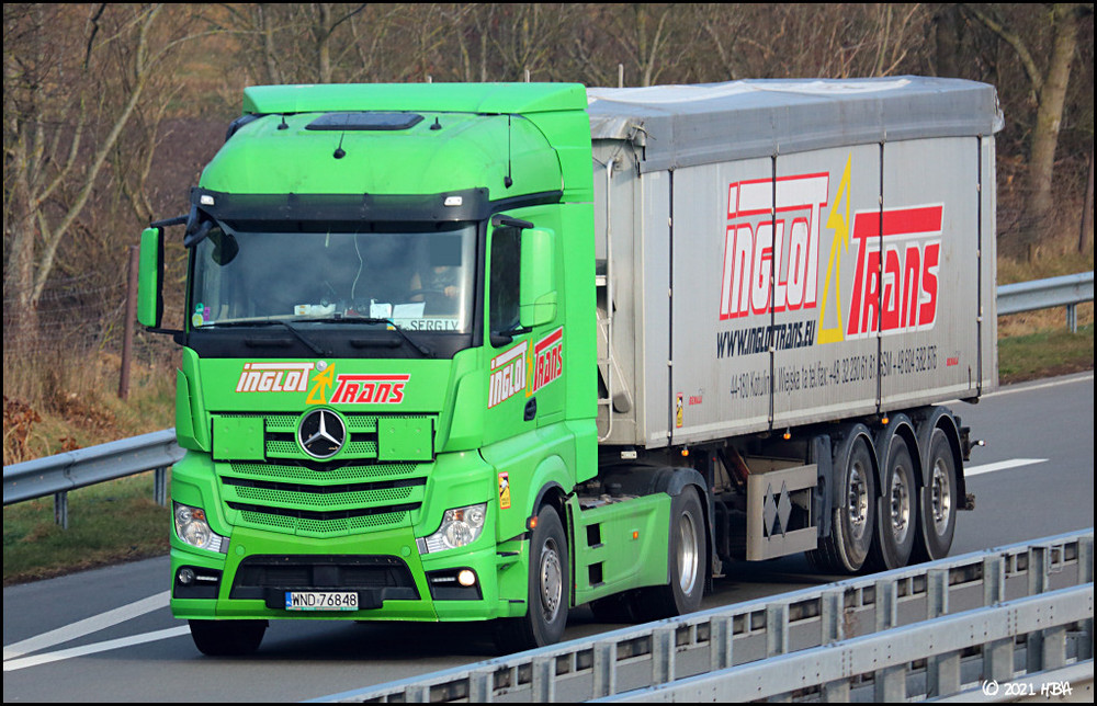 Mercedes_Actros_MP4_Inglottrans_Polen.thumb.jpg.8115ac702aebcb6d0cef7371795bd0e0.jpg