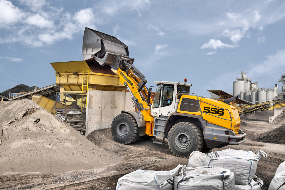 liebherr-l556-wheel-loader-xpower-high-dump-bucket-300dpi.jpg