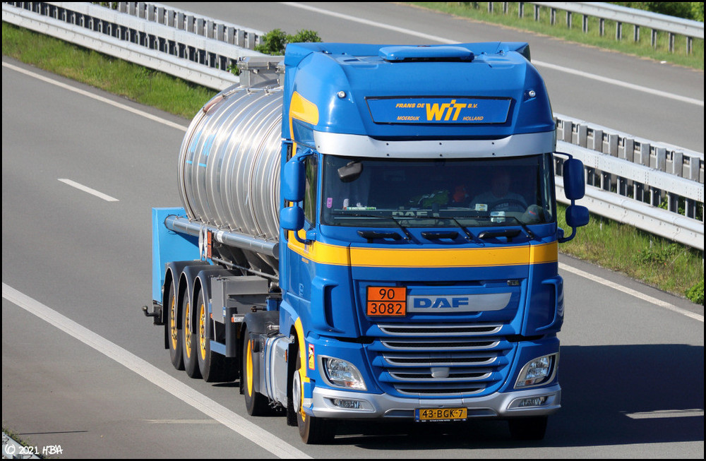 DAF_XF_Euro6_Tanker_Niederlande.thumb.jpg.caa847df0526796c434089dcd553fd66.jpg