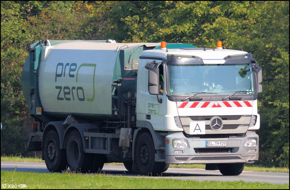 Mercedes_Actros_Prezero.thumb.jpg.6c111bd09090a7f084c6678fe9a6f93b.jpg