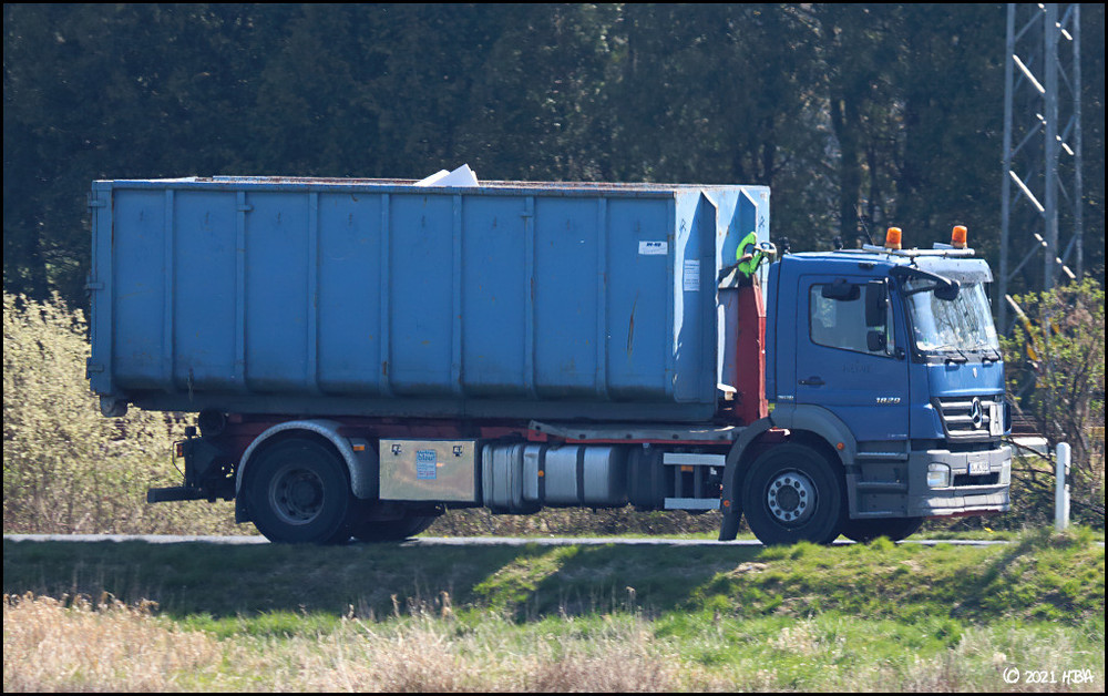 Mercedes_Axor1829_Abroller.thumb.jpg.ab20222ff8a5ebd1f0b632cca564d305.jpg