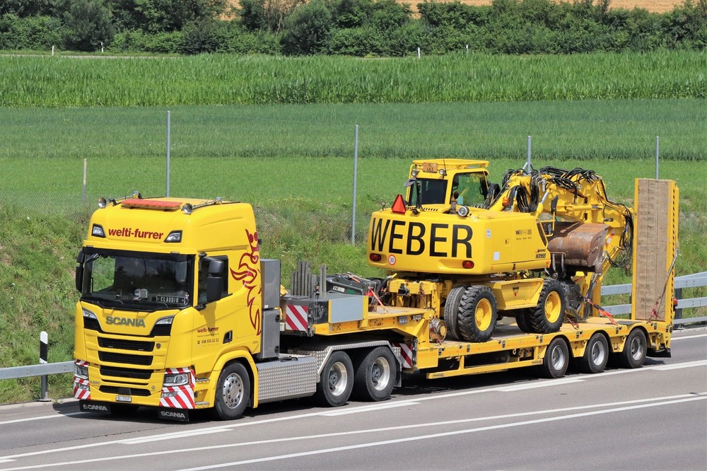 999591416_ScaniaR17580Szm6x4Tiefladerwelti-Kopie.thumb.JPG.1181aeda47ee2723895aef5d9b012f3f.JPG