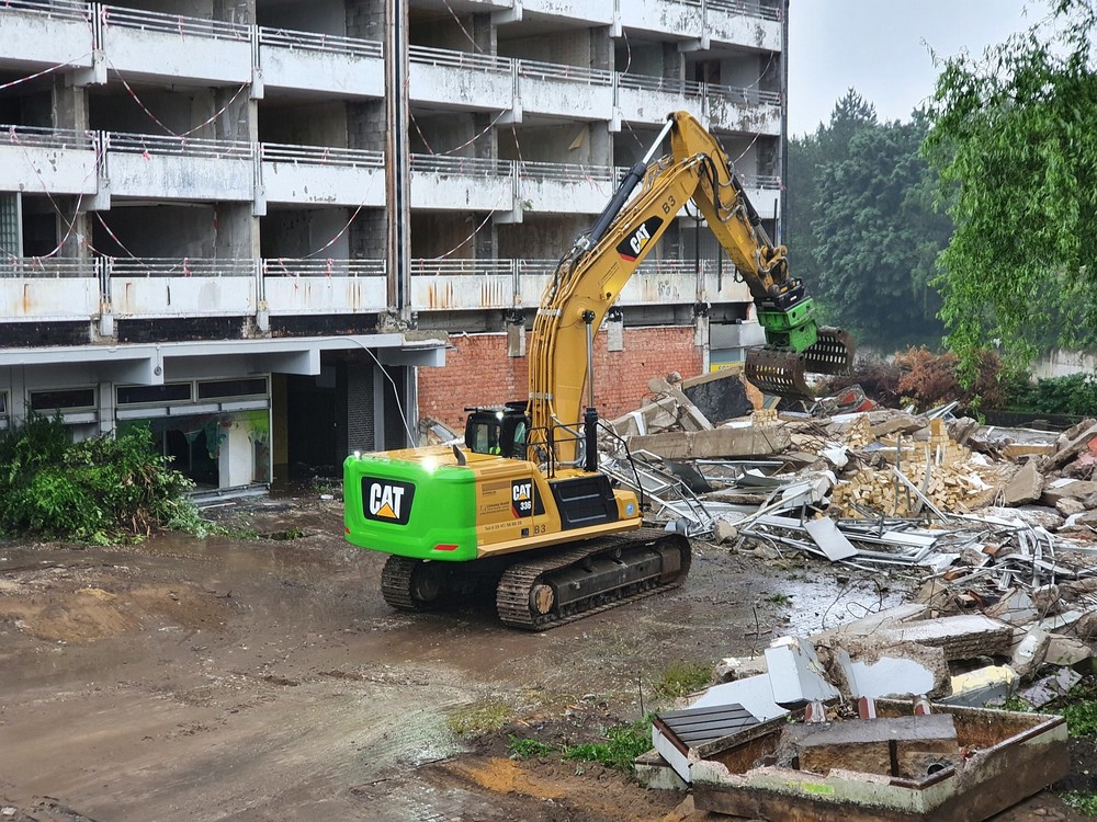 Abriss-Hochhaus-Gladbeck-14-07-2021_011.thumb.jpg.c52a7e6c99526e032a7d81b42a4e63ac.jpg