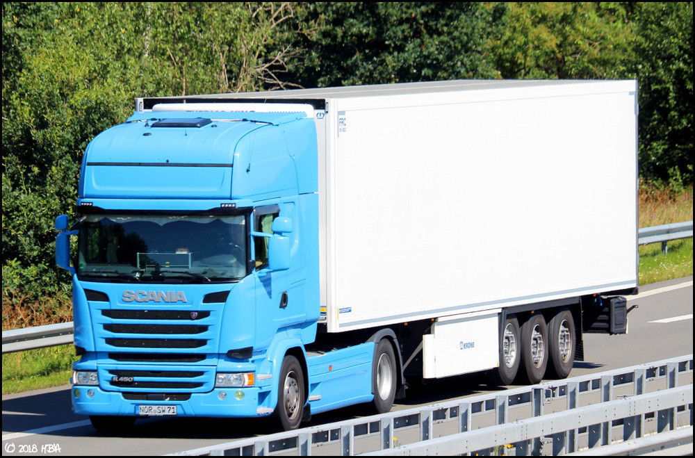 Scania_R450_Krone_A31.thumb.jpg.c7cdbcc98809fc20ffedd961879cdc03.jpg