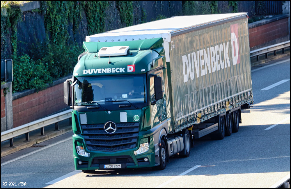 Mercedes_Actros4_Duvenbeck_A31.thumb.jpg.ff7ec3314926d93b8e42a25bdd884003.jpg