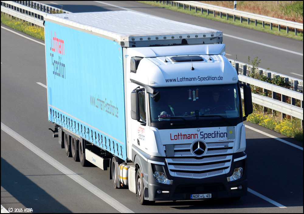 Mercedes_Actros4_1845_Lottmann.thumb.jpg.e6314fc90a418ff74ebd285d1256ec4c.jpg