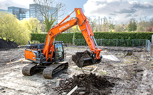 Mehr Informationen zu "Zaxis -7 Bagger von Hitachi"