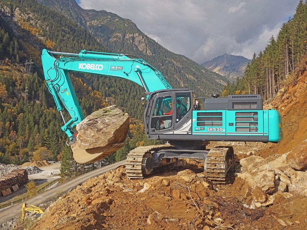 Kobelco SK 530LC-11 nello scavo in roccia Prestazioni elevate su base ampia 1141282372_Kobelco_SK530_Epp1.thumb.jpg.02e7186e9b0b5cf2254ff1e3f83394b9