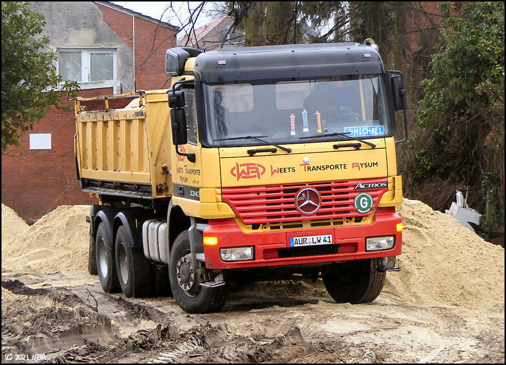 2011-Mercedes_Actros1_3343_Weets_1.thumb.jpg.e2494b12b43af3e6dc2b3a0c7197ea38.jpg