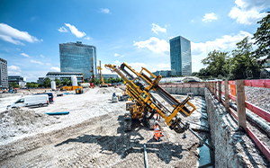 Mehr Informationen zu "Bauer Spezialtiefbau"