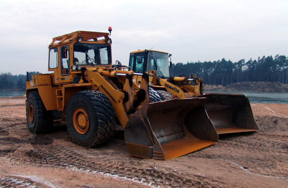Zettelmeyer_ZL4001_Front.thumb.JPG.0886682fb1d8c79c36441d59f4e53344.JPG