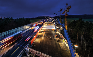 Mehr Informationen zu "Bauer Tonnenweise Beton"