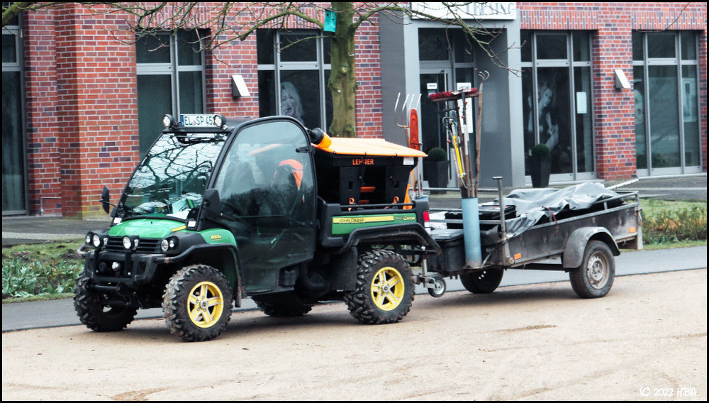 John_Deere_Gator855_Papenburg.thumb.jpg.6b62dbccc6d0711afb0f79a4bc790050.jpg