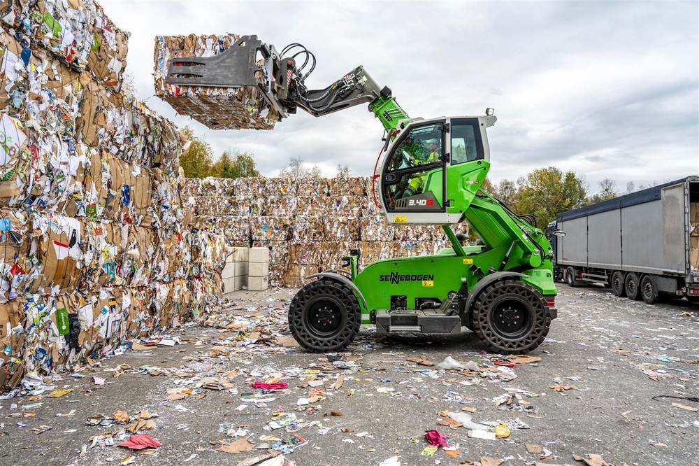 telehandler-sennebogen-340-waste-management.jpg