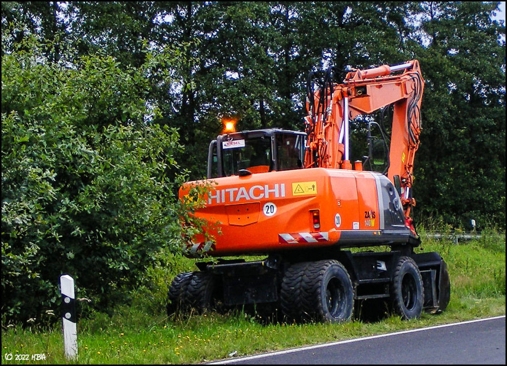 2011_Hitachi_Zaxis_140W.thumb.jpg.c592454d6ffa1374f9d998c83d29c1b2.jpg