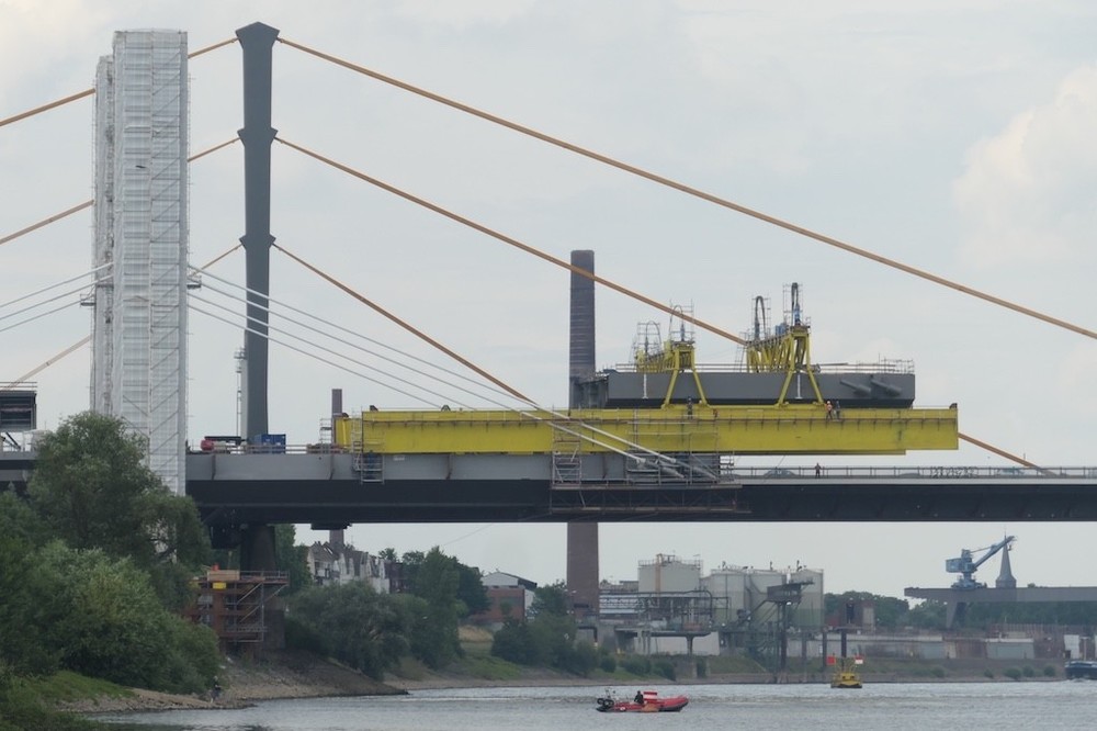 2022.06.26 - Brücke A40 (7).jpg