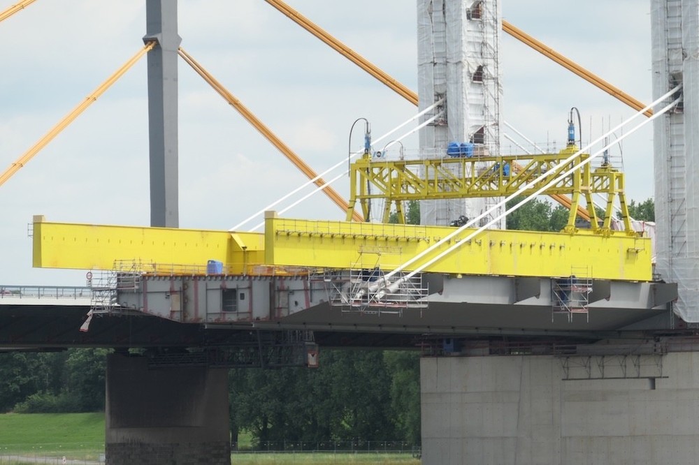 2022.06.26 - Brücke A40 (36).jpg