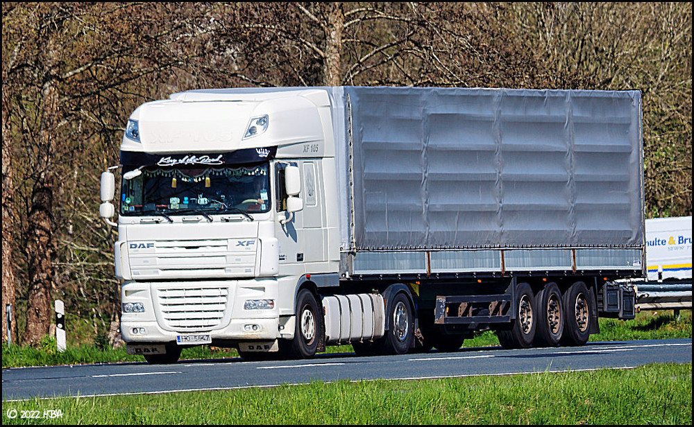 DAF_XF105_450_Lettland.thumb.jpg.2584ebfbca8f027c1b66e1a12e6ea68e.jpg