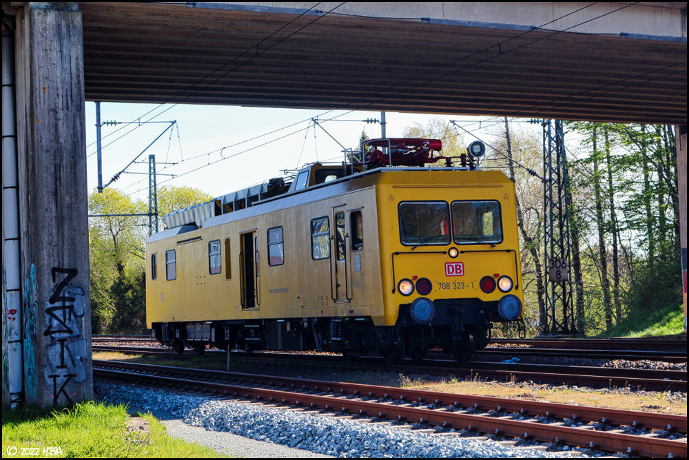 Oberleitungsrevisionstriebwagen_708323-1.thumb.jpg.f6a9d072c69b082fe22221ee6e0ca28e.jpg