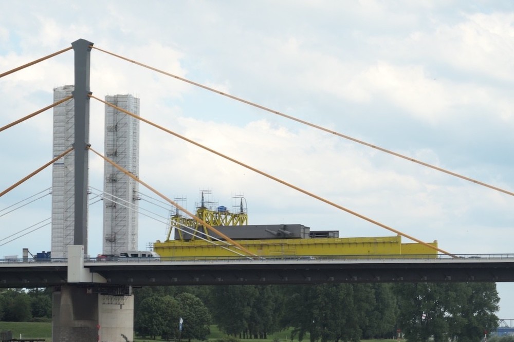 2022.07.03 - Brücke A40 (2).jpg