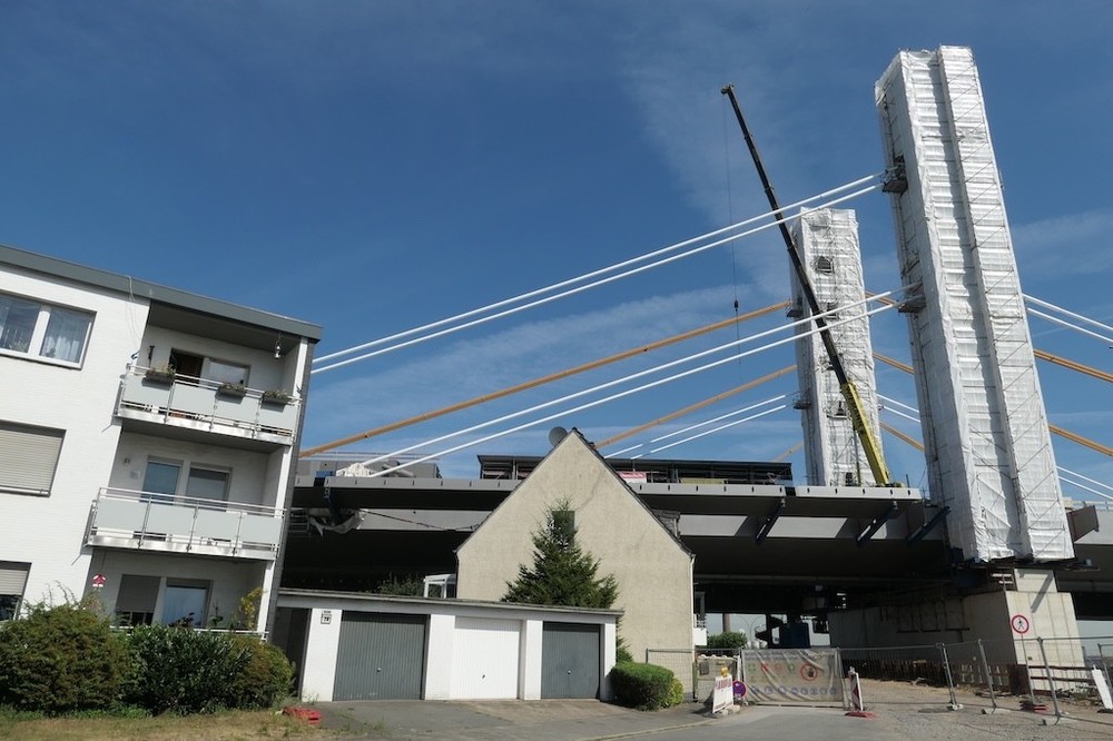 2022.07.18 - Brücke A40 (0).jpg