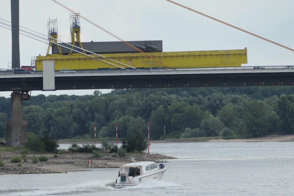 2022.07.03 - Brücke A40 (1).jpg