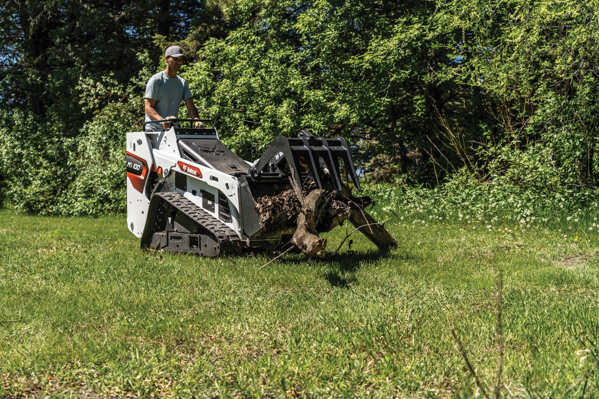 Minipala cingolata Bobcat MT100 Bobcat lancia la nuova minipala cingolata 1565686432_BobcatGalabau2022_MT100(3).jpeg.023f6cd0bb6ace967d3e99ce0b88c328