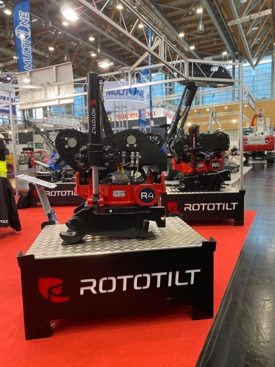 Rototilt-GaLaBau-2022-2.JPG