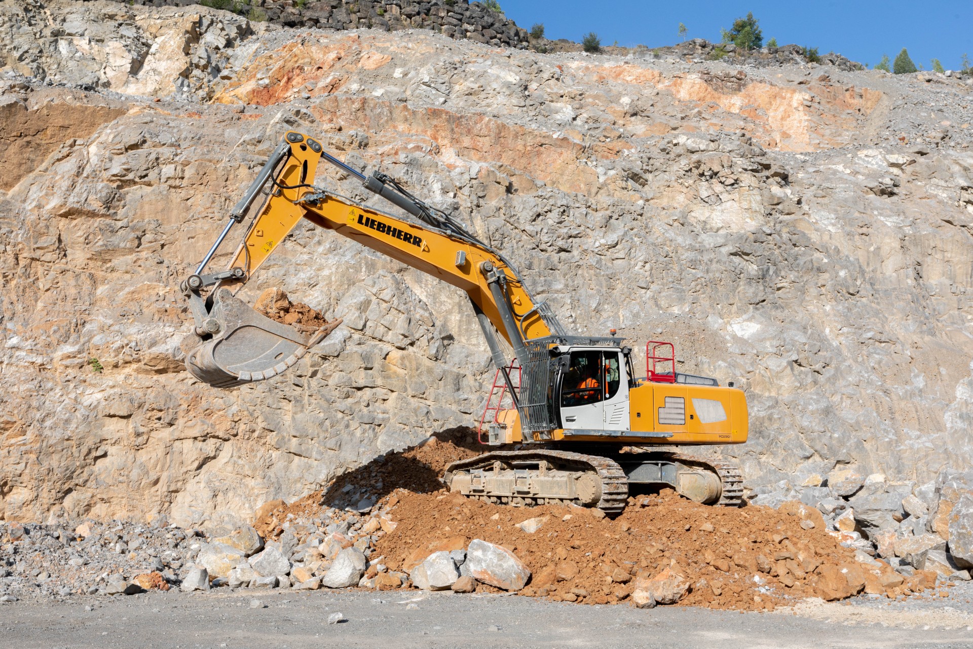 Liebherr 956 online