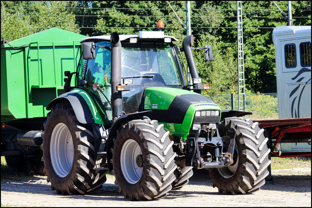 Deutz-Fahr_Agrotron_M620.thumb.jpg.1151b0a0e9427ec1c59b660756a8f14a.jpg