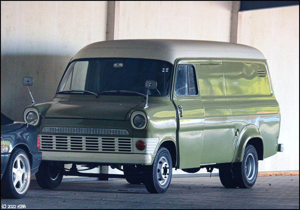 Ford_Transit_Oldtimer.thumb.jpg.3b24f6c1f9463bfb512f6716dde8d950.jpg