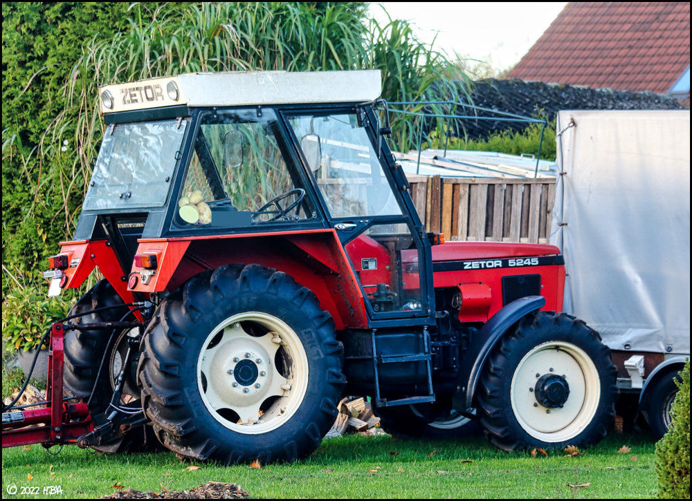 Zetor_5245.thumb.jpg.8f5b86a24364c1cb43f06e5ff6a314ae.jpg