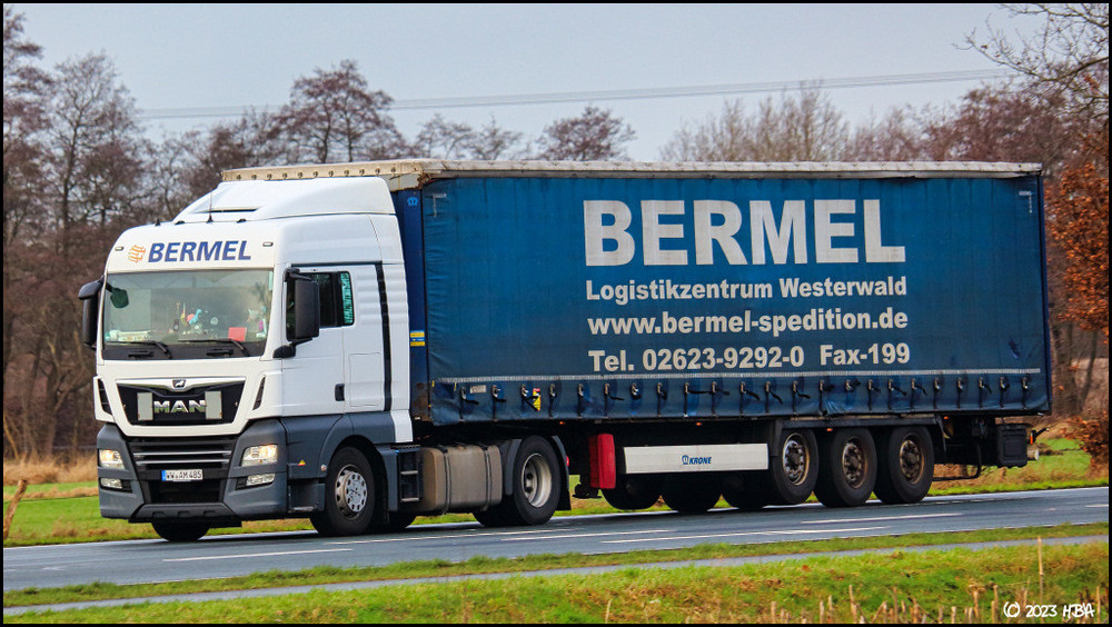 2131510947_MAN_TGXKrone_Bermel.thumb.jpg.a960138a6694332a91777035d26cb480.jpg