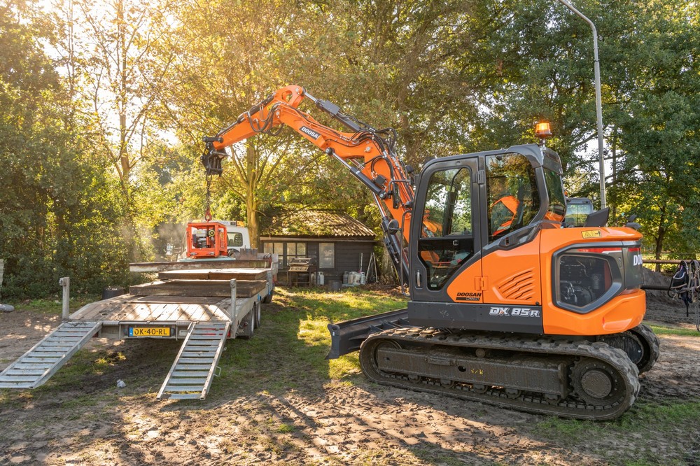 Doosan_DX85-7_application-©PhotoHILDERSON__D604080_20220929.jpg