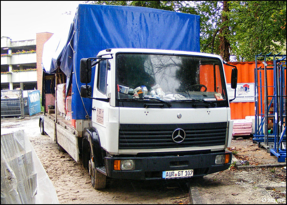 2011_Mercedes_LN2_Putzbau.thumb.jpg.bc8f9fc0c1cdb125c149fc06ce665d1e.jpg