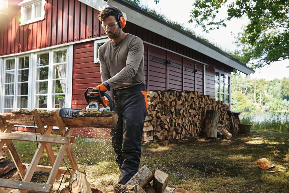 STIHL_MS_182_Anwendung.jpg