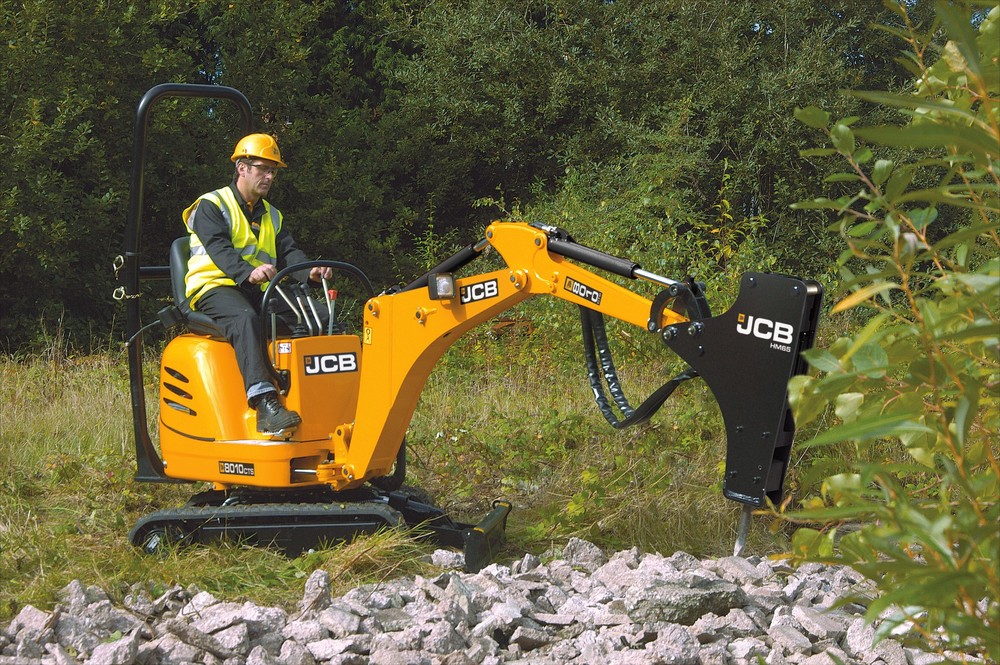 JCB Mikrobagger 8010.jpg