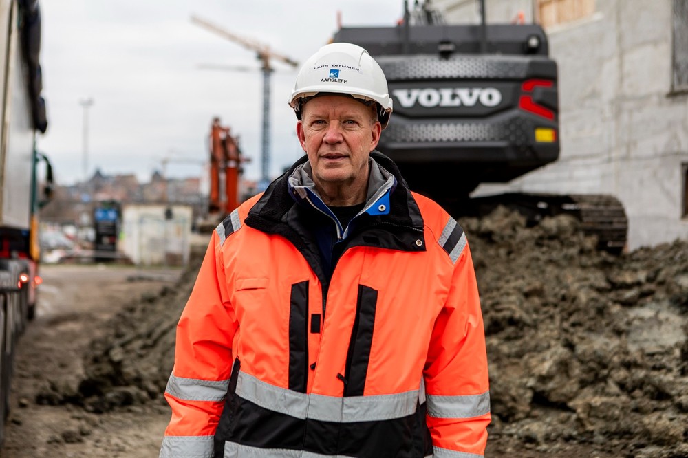 Volvo EC230 Electric provides sustainable power on Green Construction Site of the Future in Denmark 3.jpg