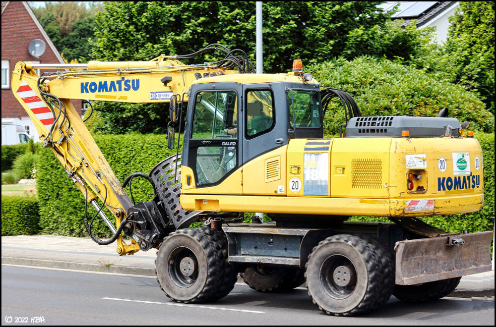 Komatsu_PW180_Determann2.thumb.jpg.4bb7344bc482347e20d6e9cc23bc654b.jpg