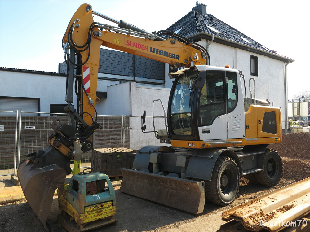 Liebherr2.thumb.jpg.aadfee870b3c2caa1332143d3844a70e.jpg