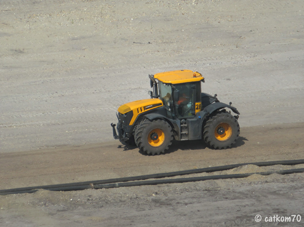 JCB3.thumb.jpg.f386d81966021d307490d8da487378b0.jpg