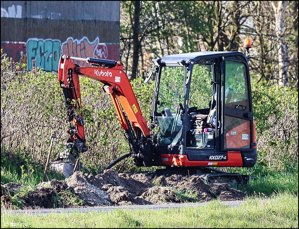 Kubota_KX027-4_Bahnhof.thumb.jpg.f4201a15964c299a7a011f5cf3d4b12b.jpg