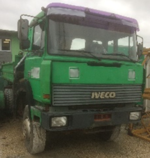 IVECO18toDreiseitenkippermKran1992_560tsdkm_3.jpg.73e43c42d7e12956df596039555d8188.jpg