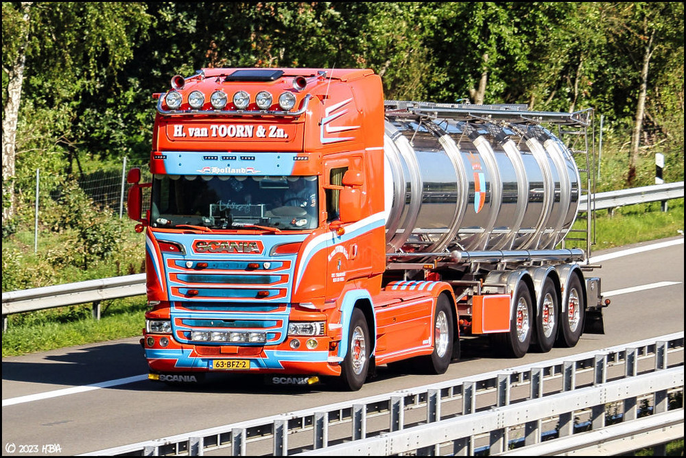 Scania_Tanker_Toorn_Niederlande_A31.thumb.jpg.7e918ce1b4ec556d328d55e8ba488de3.jpg